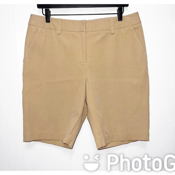 NWT J. McLaughlin Tan Shorts Size 0 $128! - Picture 2 of 6